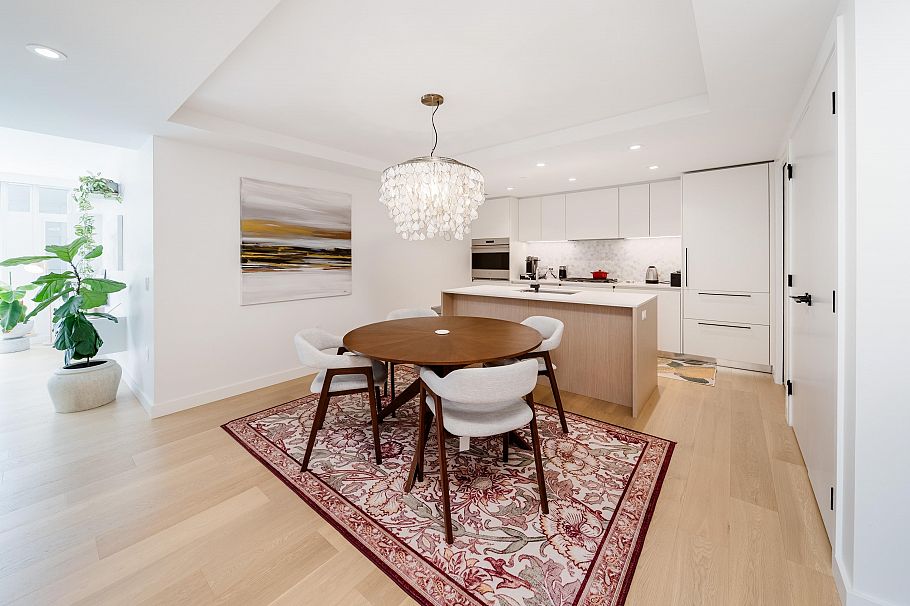 405 1365 Davie Street Vancouver, BC - 9