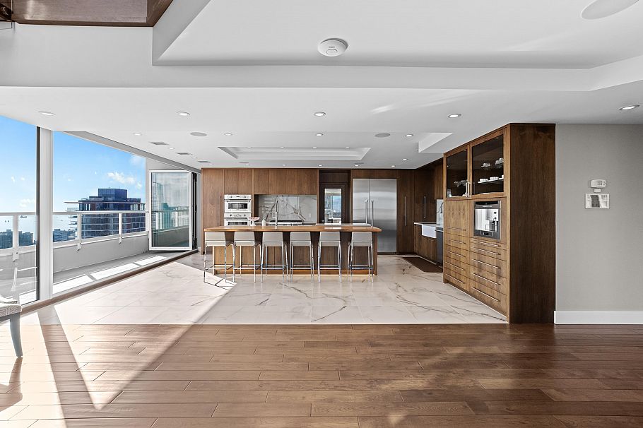 3101 717 Jervis Street Vancouver, BC - 2