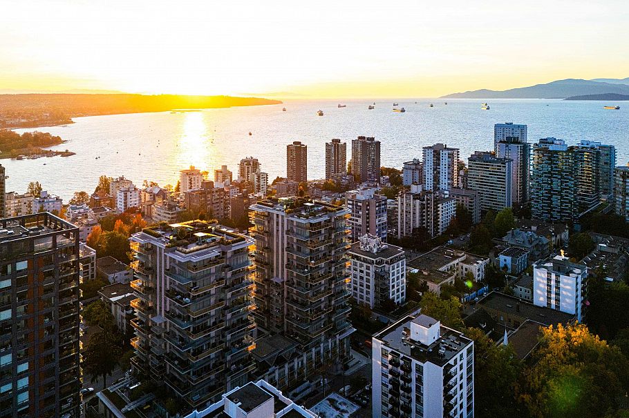 405 1365 Davie Street Vancouver, BC - 35