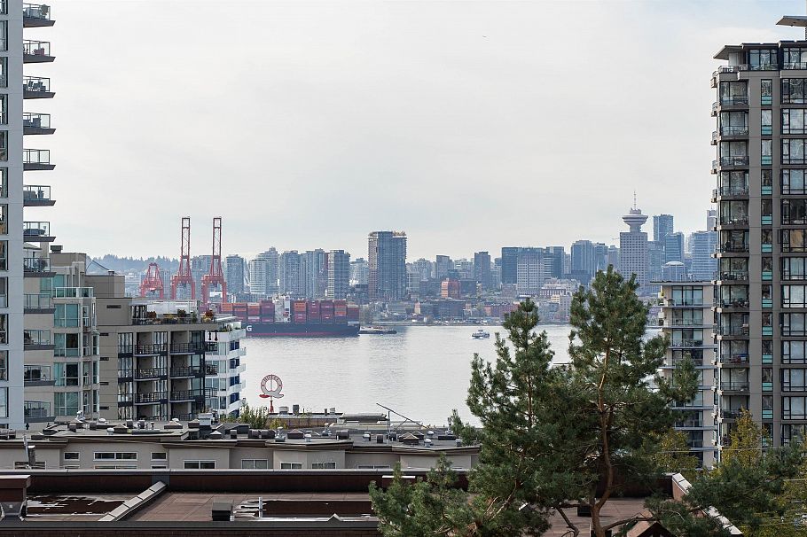 D 136 W 4th Street North Vancouver, BC - 26