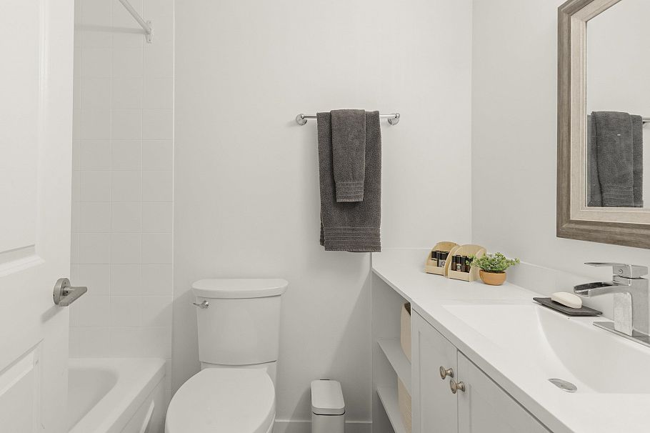 206 1365 E 7th Avenue Vancouver, BC - 20