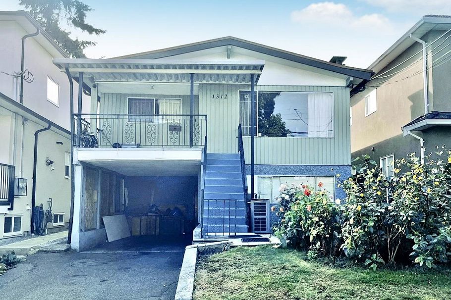 1312 E 28th Avenue Vancouver, BC - 1