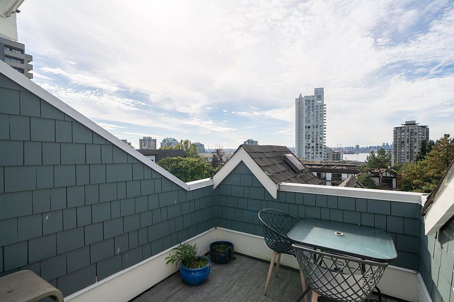 D 136 W 4th Street North Vancouver, BC - 23