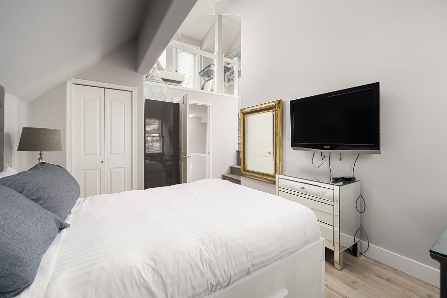 D 136 W 4th Street North Vancouver, BC - 14