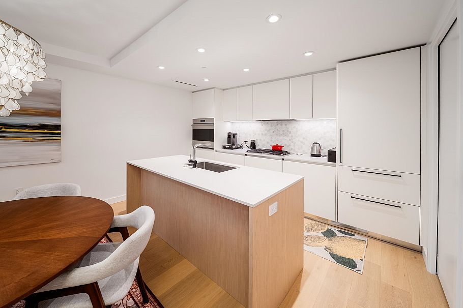 405 1365 Davie Street Vancouver, BC - 10