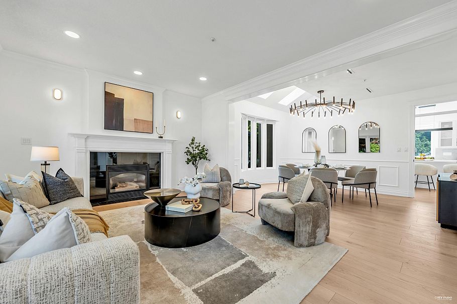 1748 W 68th Avenue Vancouver, BC - 3