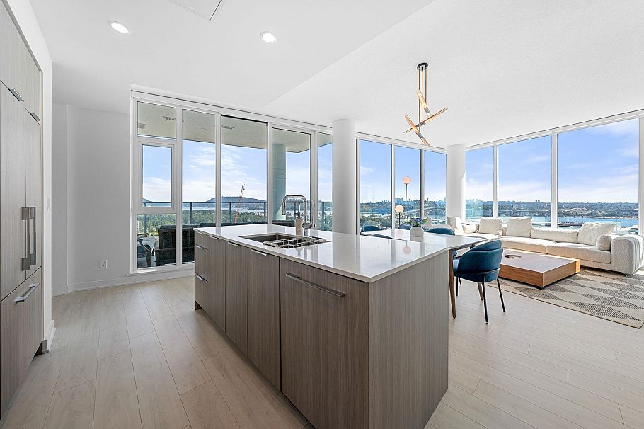 2702 1401 Hunter Street North Vancouver, BC - 19