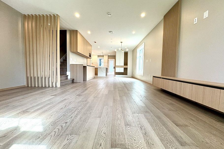 5226 Rupert Street Vancouver, BC - 2