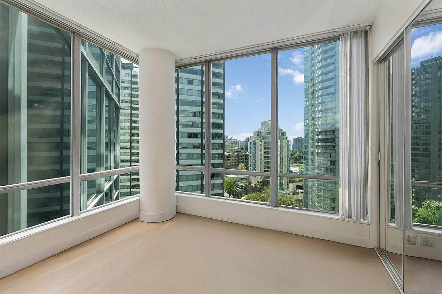 1408 1288 W Georgia Street Vancouver, BC - 15