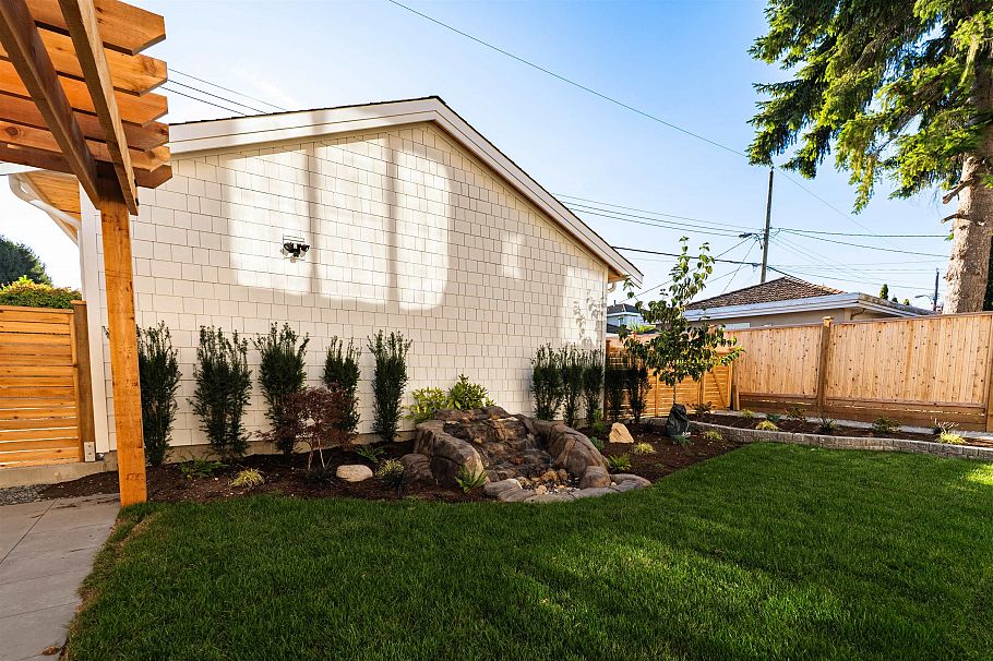 3 6649 Heather Street Vancouver, BC - 33