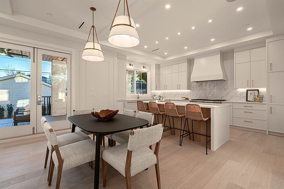 3 6649 Heather Street Vancouver, BC - 3