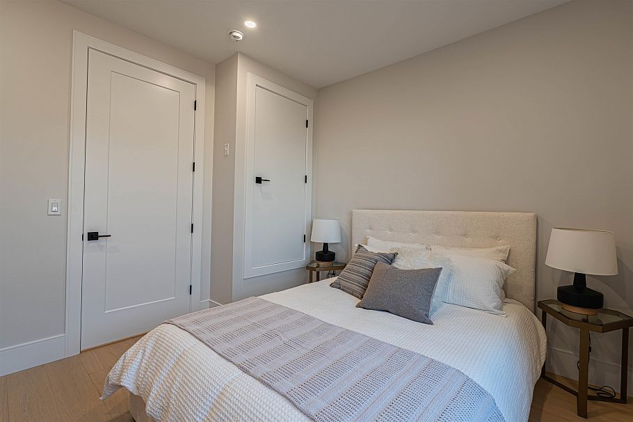 3 6649 Heather Street Vancouver, BC - 26