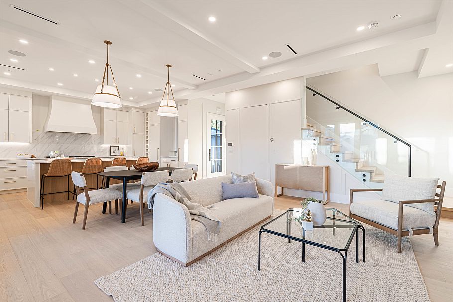 3 6649 Heather Street Vancouver, BC - 2