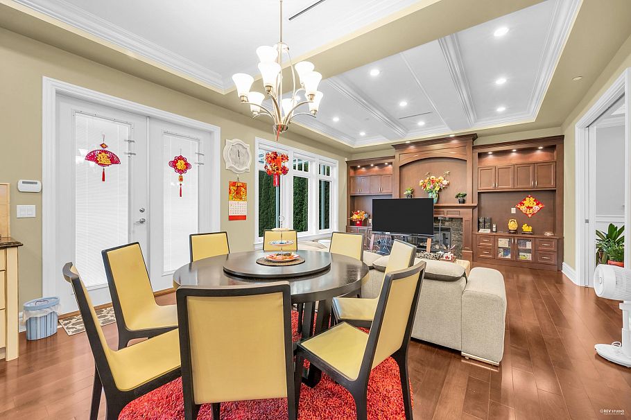 1737 W 63rd Avenue Vancouver, BC - 16