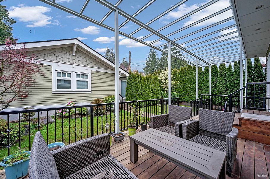 1737 W 63rd Avenue Vancouver, BC - 37