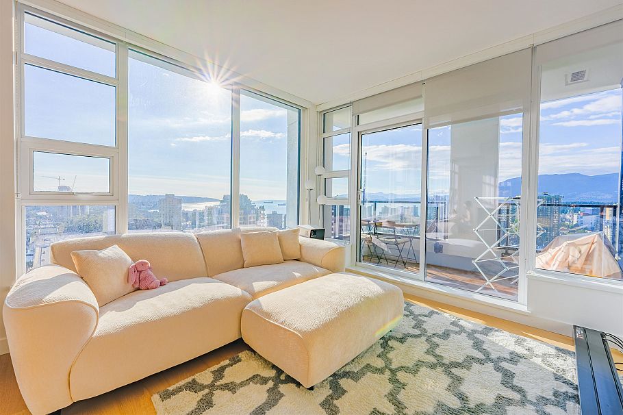 2701 1289 Hornby Street Vancouver, BC - 2