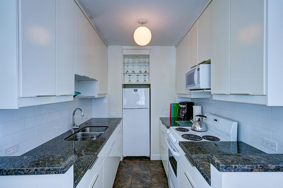 2208 1251 Cardero Street Vancouver, BC - 9