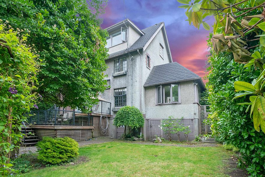 1897 W 37th Avenue Vancouver, BC - 31