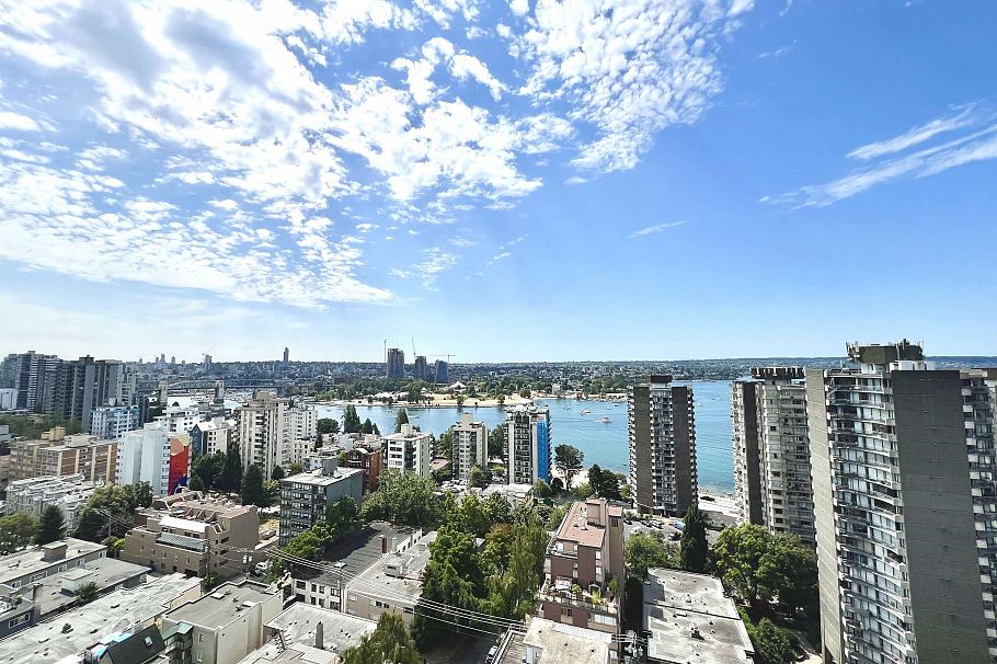 2208 1251 Cardero Street Vancouver, BC - 2