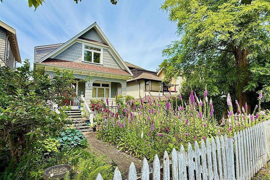 3125 W 3rd Avenue Vancouver, BC - 12