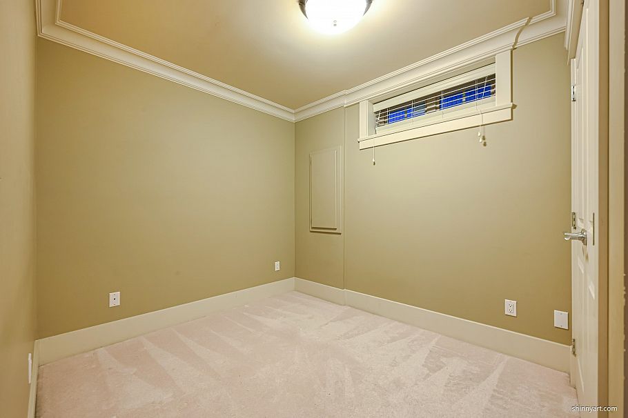 2978 W 21 Avenue Vancouver, BC - 29