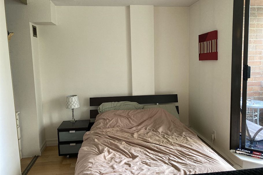 411 1330 Burrard Street Vancouver, BC - 4