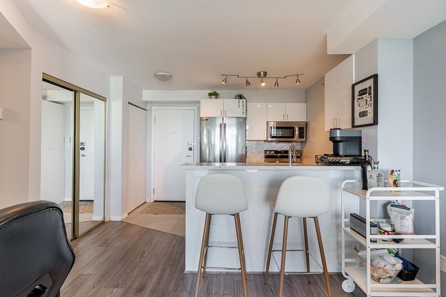 1105 2733 Chandlery Place Vancouver, BC - 7