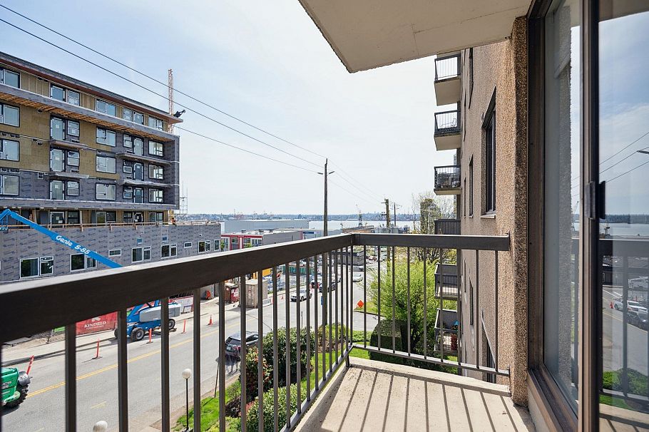 306 145 St. Georges Avenue North Vancouver, BC - 15