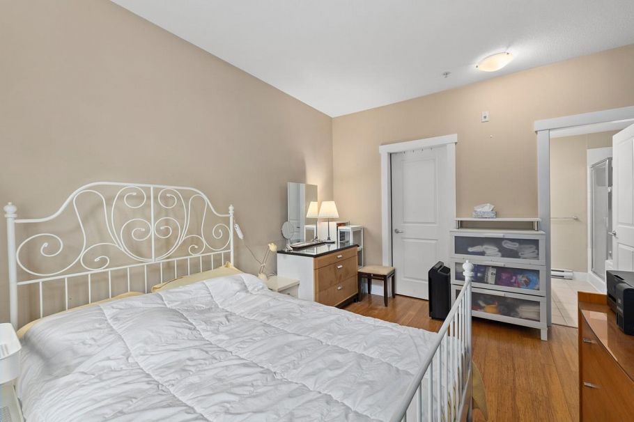 210 4885 Valley Drive Vancouver, BC - 16