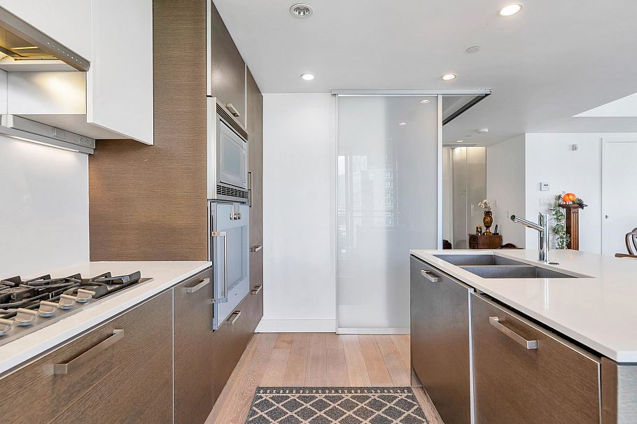 1601 1499 W Pender Street Vancouver, BC - 7