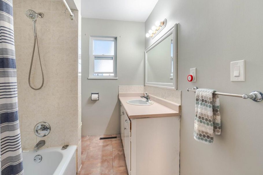 447 E 30th Avenue Vancouver, BC - 12