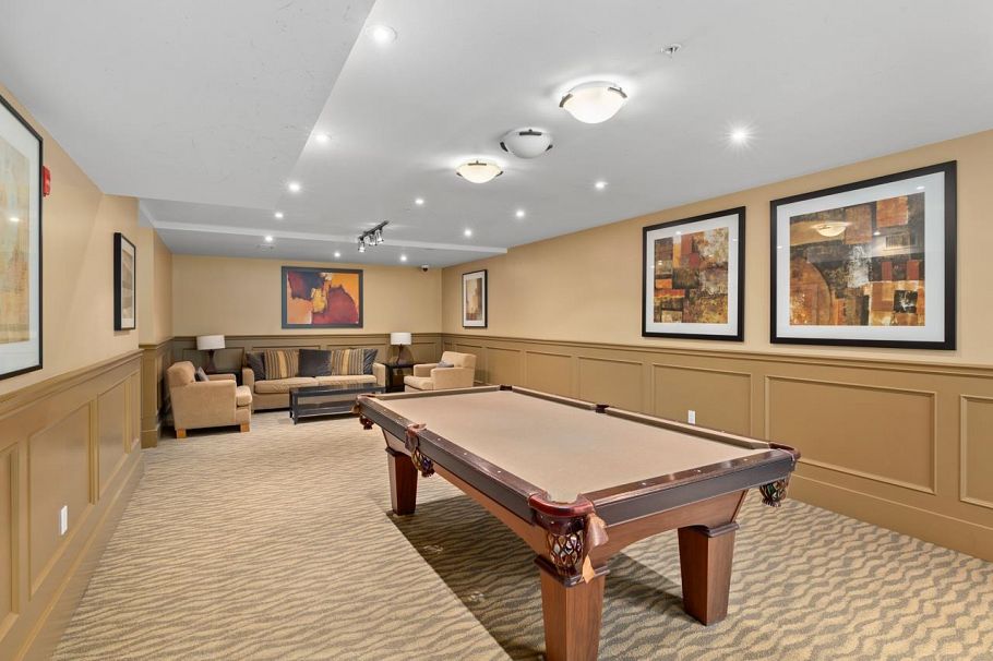 210 4885 Valley Drive Vancouver, BC - 27