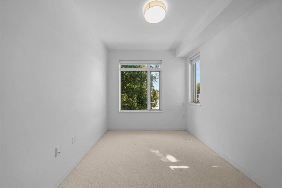 4110 Columbia Street Vancouver, BC - 13