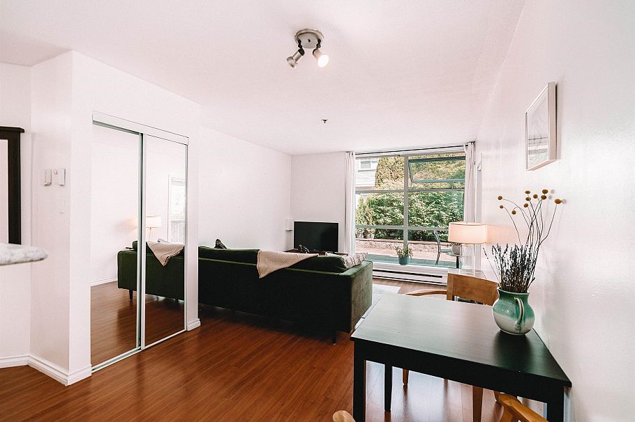 106 3168 Laurel Street Vancouver, BC - 2