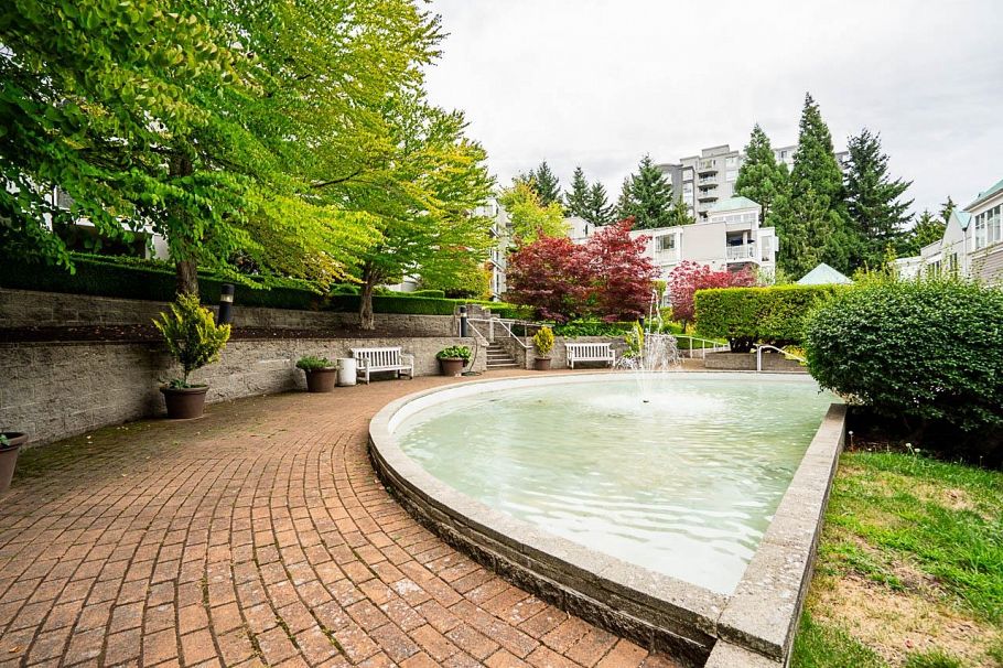107 8430 Jellicoe Street Vancouver, BC - 27