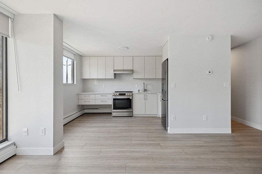 306 145 St. Georges Avenue North Vancouver, BC - 8
