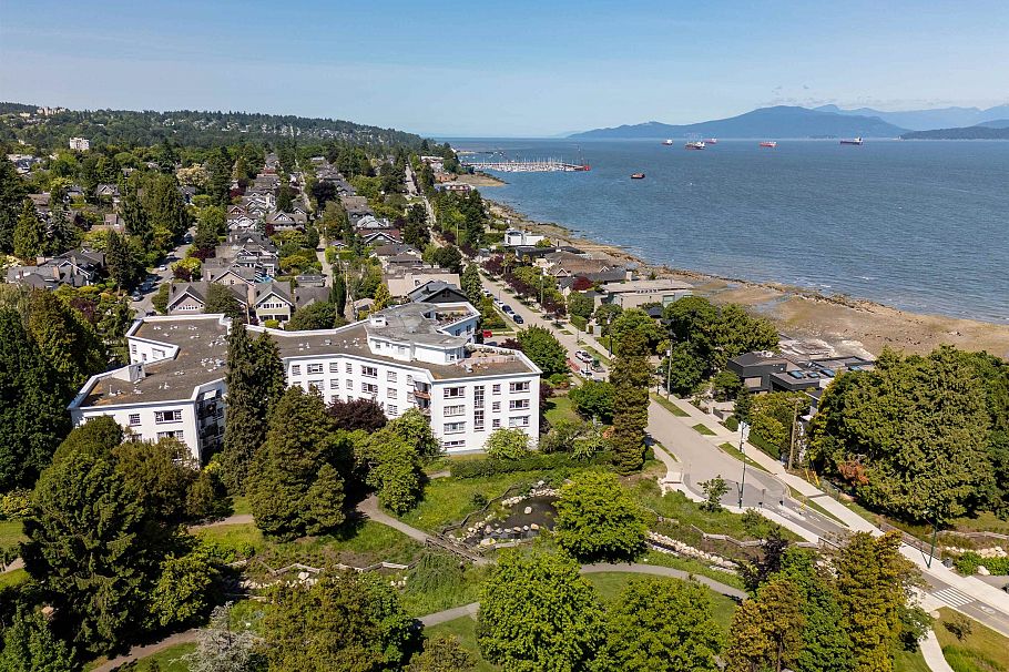 307 2890 Point Grey Road Vancouver, BC - 21