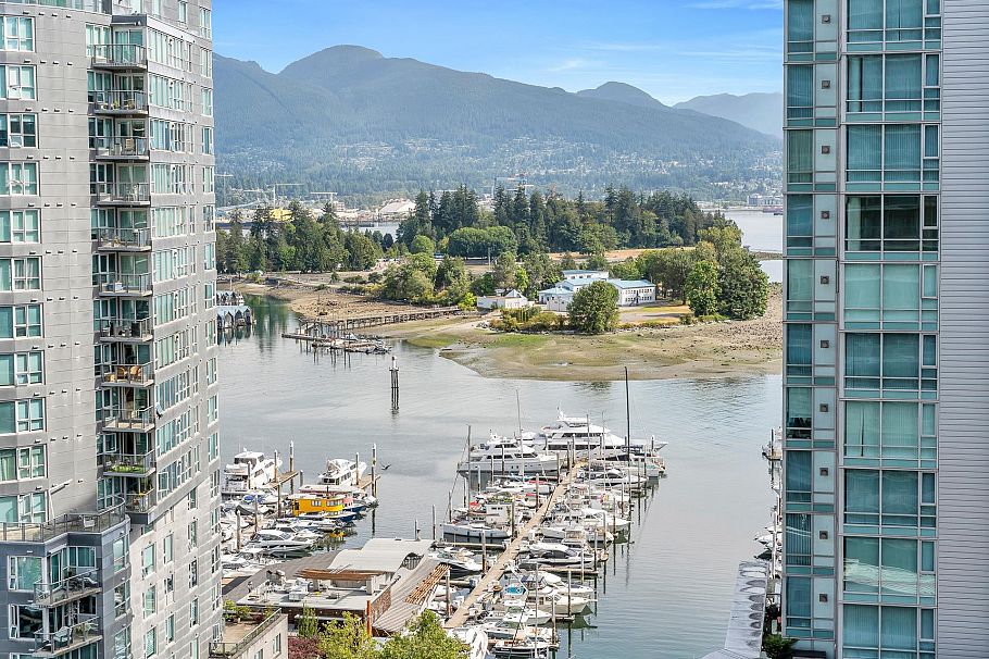 1601 1499 W Pender Street Vancouver, BC - 30