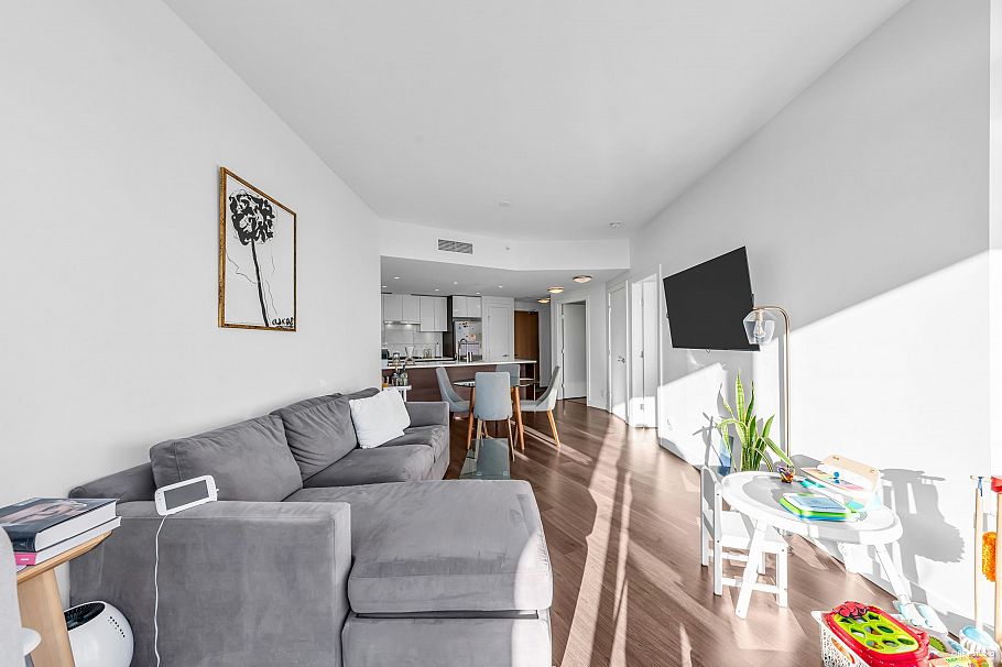 716 3557 Sawmill Crescent Vancouver, BC - 8