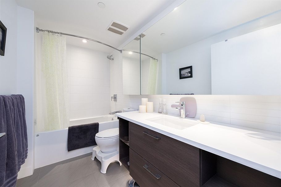 912 3557 Sawmill Crescent Vancouver, BC - 5