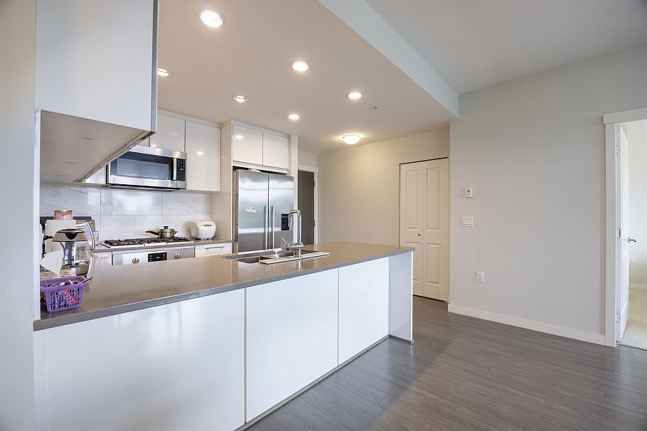 406 3263 Pierview Crescent Vancouver, BC - 4