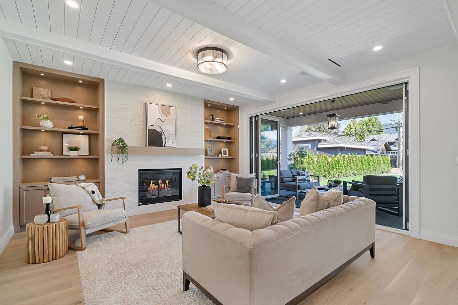 780 E 10th Street North Vancouver, BC - 8