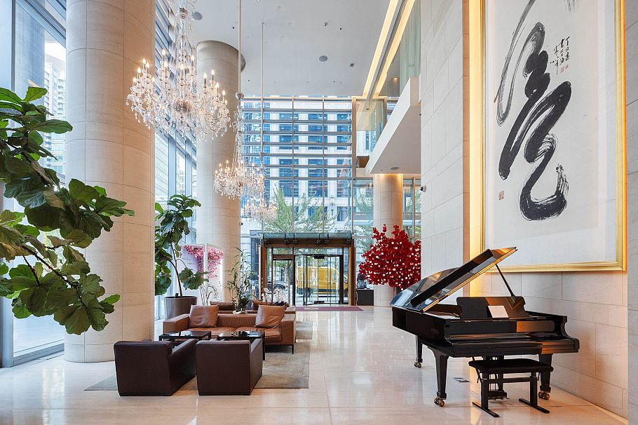 4402 1128 W Georgia Street Vancouver, BC - 1