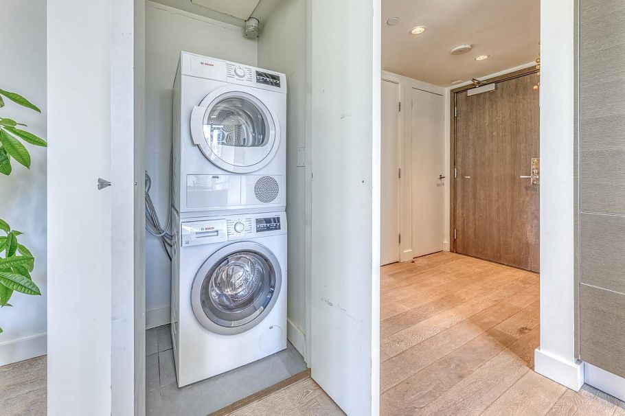 1704 1499 W Pender Street Vancouver, BC - 22