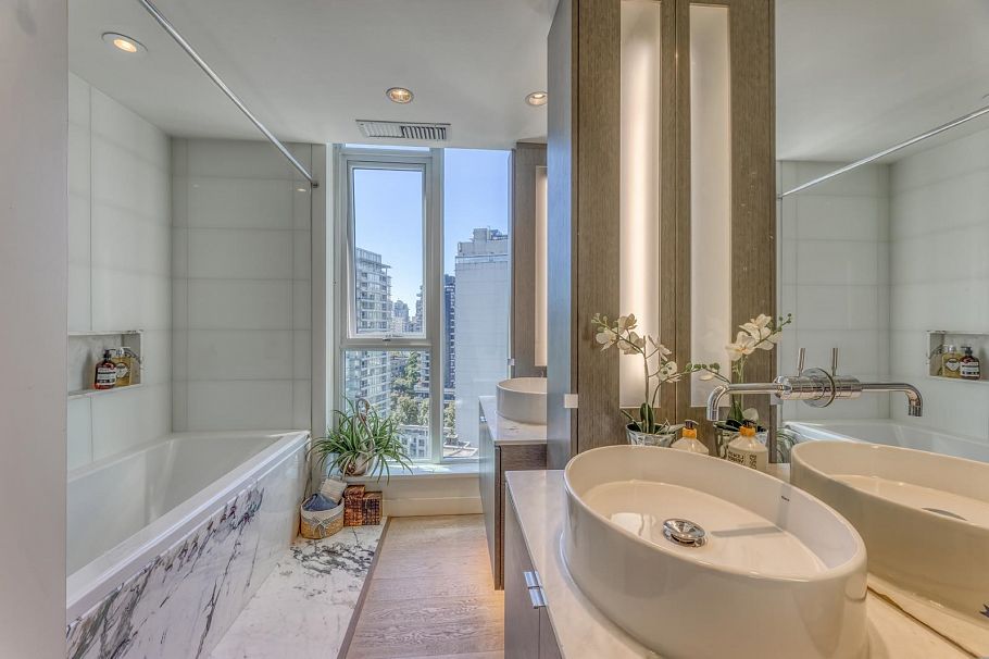 1704 1499 W Pender Street Vancouver, BC - 17