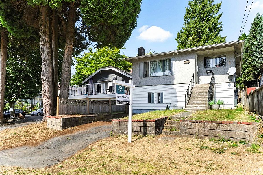 4987 Hoy Street Vancouver, BC - 1