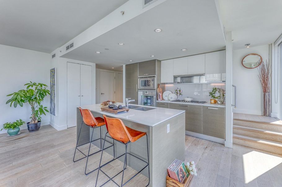 1704 1499 W Pender Street Vancouver, BC - 13