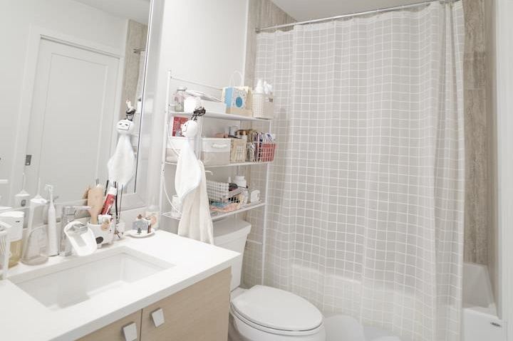 302 2033 W 10th Avenue Vancouver, BC - 12