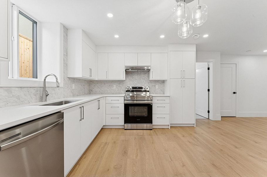 1 6649 Heather Street Vancouver, BC - 36