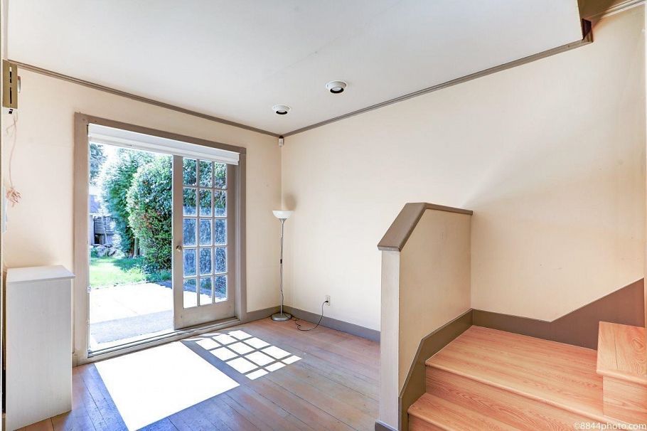 3870 W 17th Avenue Vancouver, BC - 7